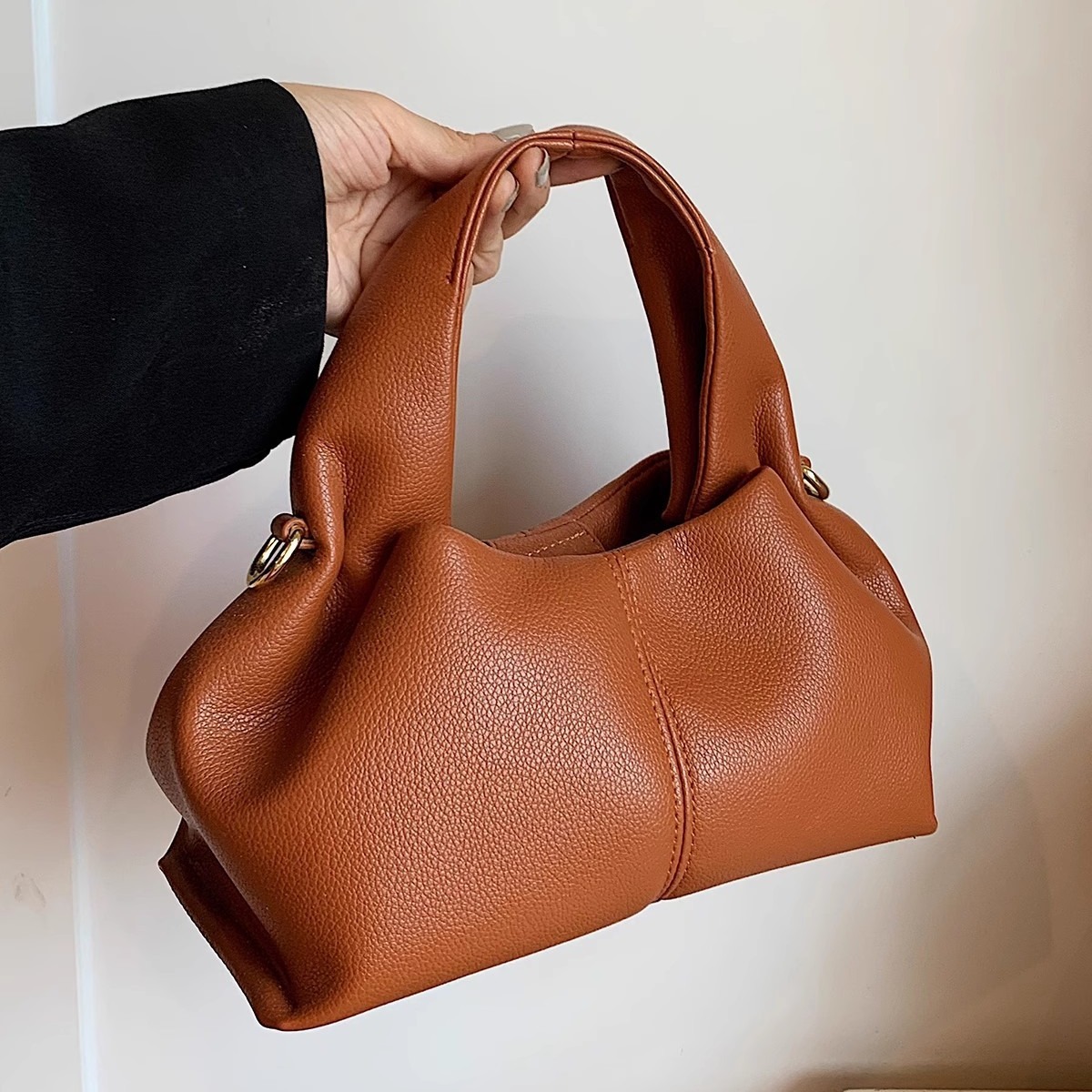 Autumn Winter Vintage Small Bag For Women New Fashion Luxury Bag Versatile Crossbody Bag Super Designer Bag Free Delivery To Your Door Popular Handhel