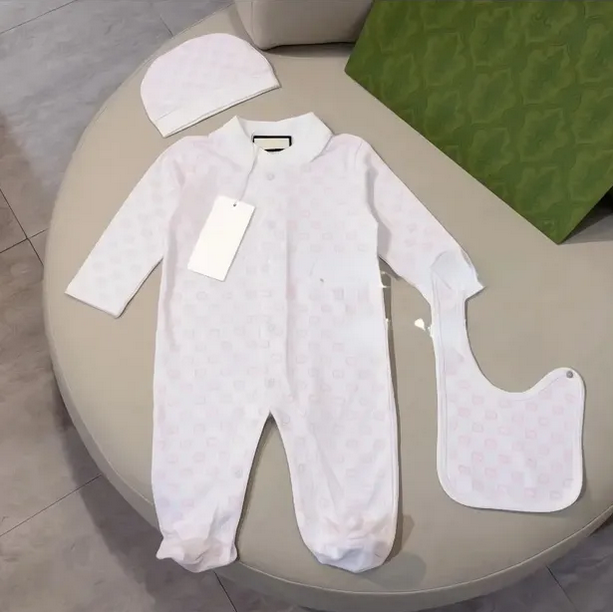 kids designer Rompers baby boy girl Long sleeve Jumpsuit cotton clothes newborn one-piece onesies luxur letter Jumpsuits bib hat 3pc