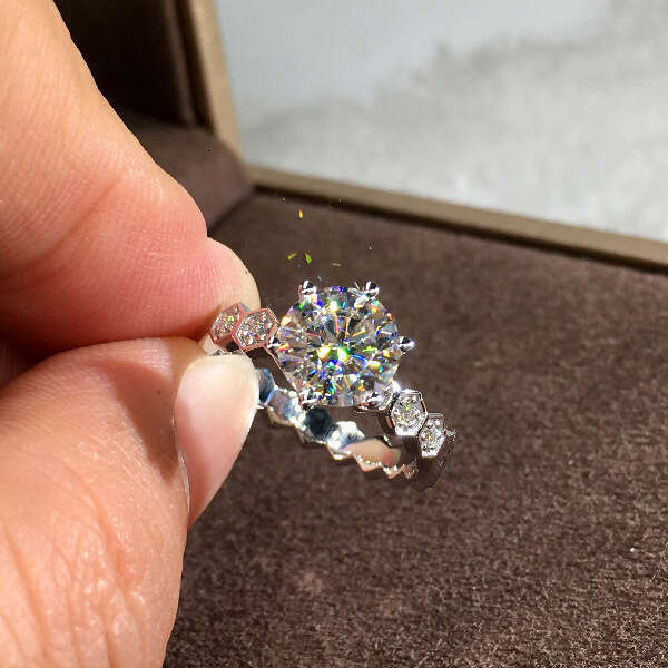Real Solid Gold Women Honeycomb shaped ring Cluster Rings Wedding Anniversary Engagement Ring Hexagon Round Moissanite Diamond Trendy