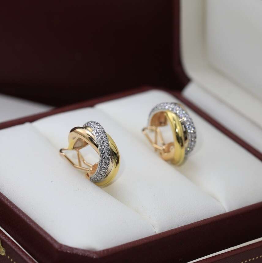 women earrings Style Extravagant studs Classic simple earring Steel silver letter elagant women stud earrings Fashion Jewelry