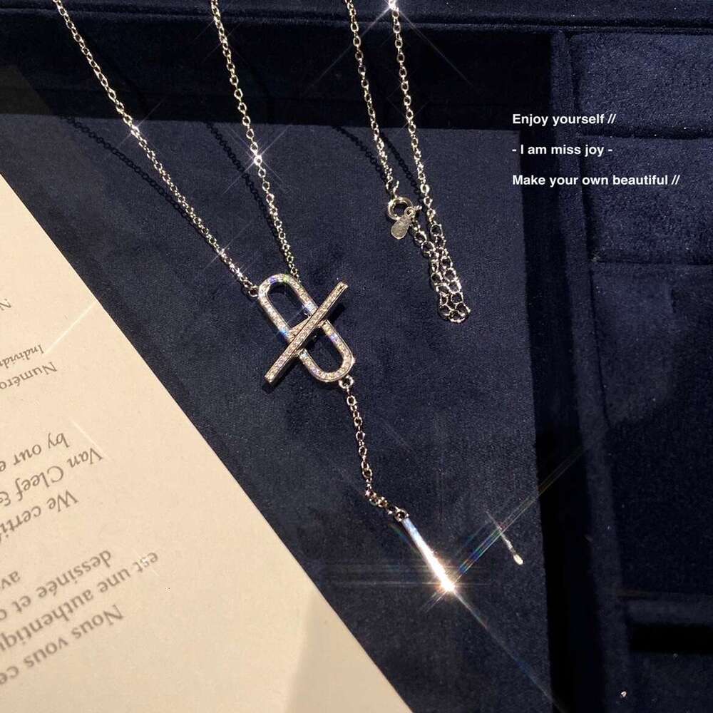 pig nose necklace with silver glittering is light luxury Never Fade Gold Plated Fashion Brand stainless Steel Letter Choker Pendant Necklace Jewelry