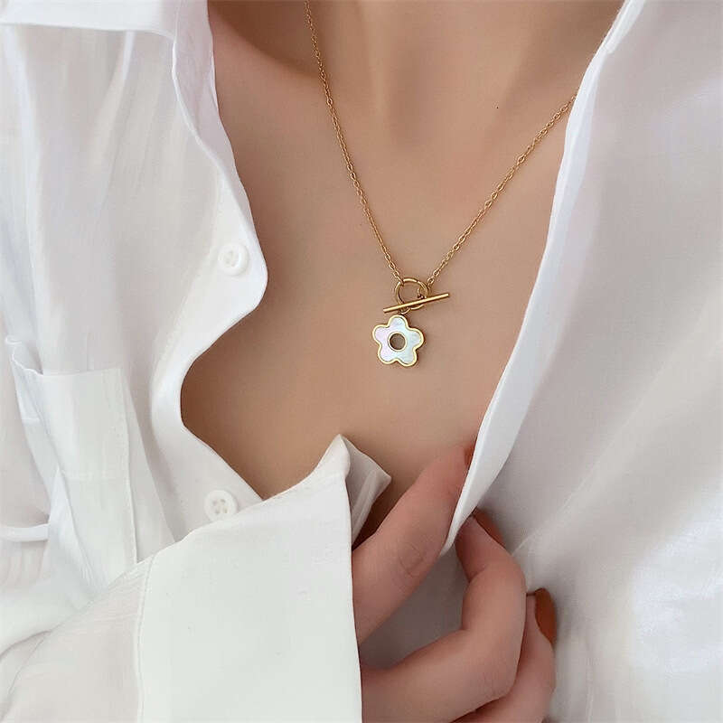 necklaces Clover Jewelry Flower classics Designer Necklace 18K Gold Silver Rose Plate Agate Diamond Fashion luxury Charm Chain