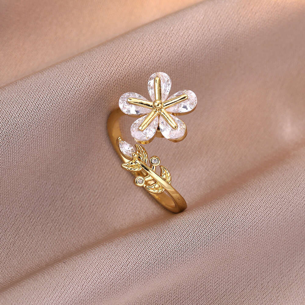 ring women high-quality Clover ring fashion women gem ring mother of pearls ring Jewelry Temperament rings Optional Gift Box