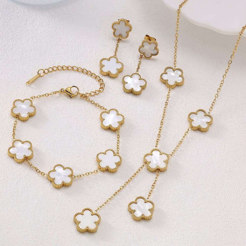 double sided leaf stainless steel jewelry earrings necklaces bracelets five leaf flower earring Bracelet Necklace factory five flower Mothers Day souv