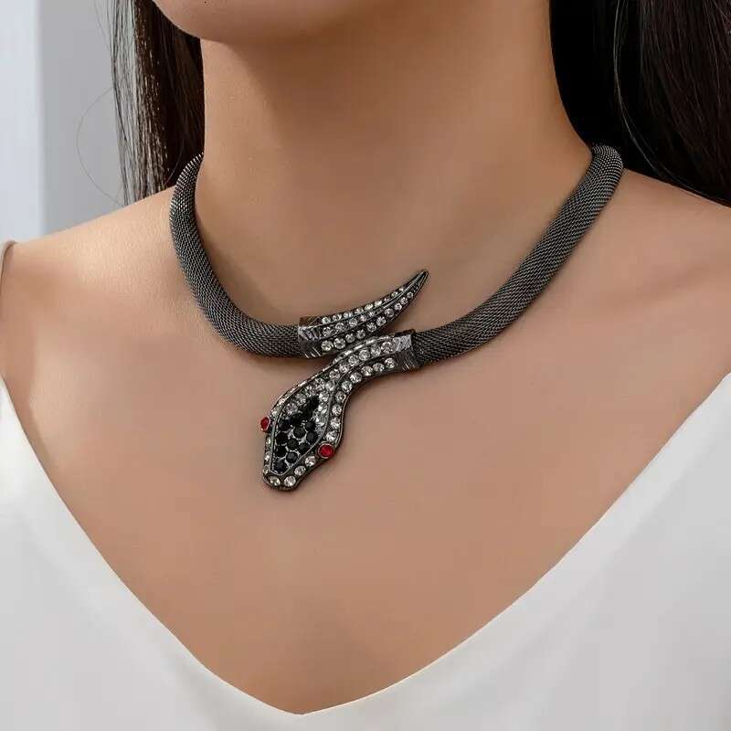 Women Gold Plated Jewelry Chokers Classic Fashion Full Zircon Dia Stone Wide Snake Shaped Choker Necklace Social Gatherings