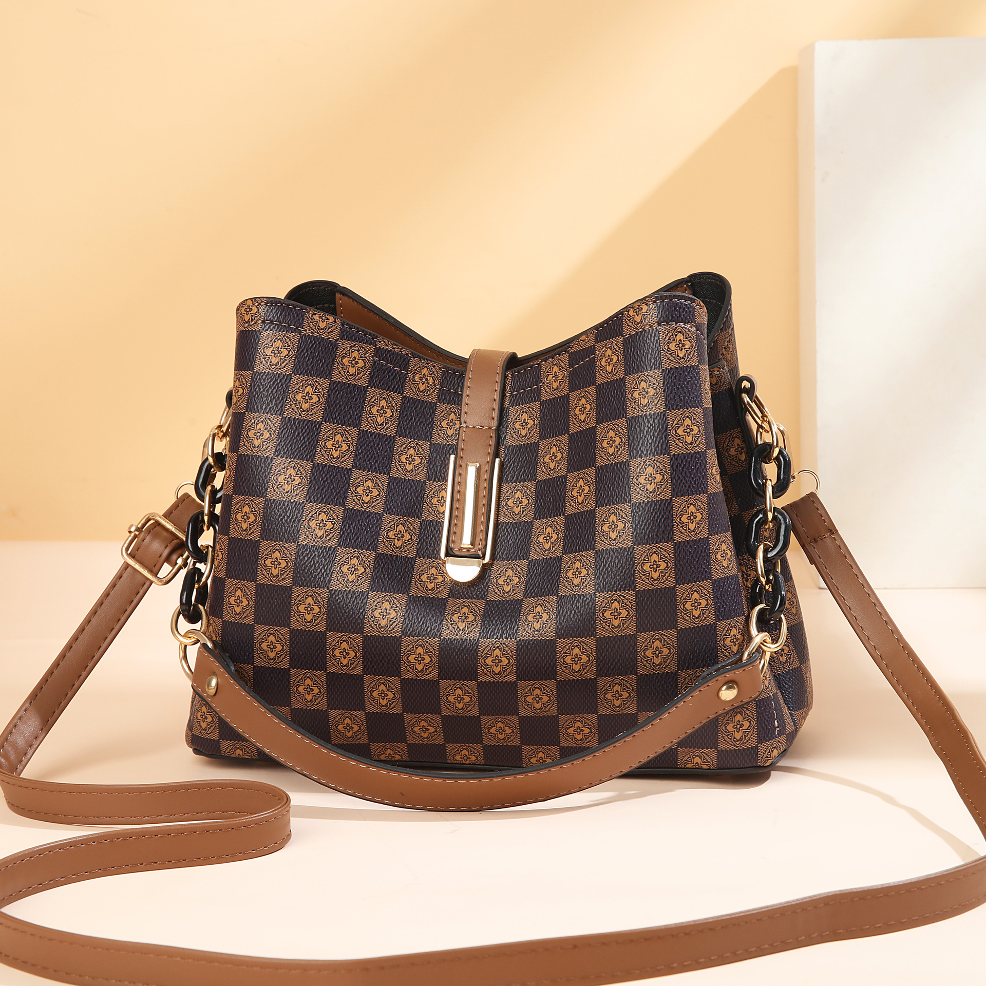 2025 Designer Bag Ladybug Large Capacity PU Small Bag Single Shoulder Crossbody Handbag Women's Phone Bag Luxury Bag Bucket Bag Bags