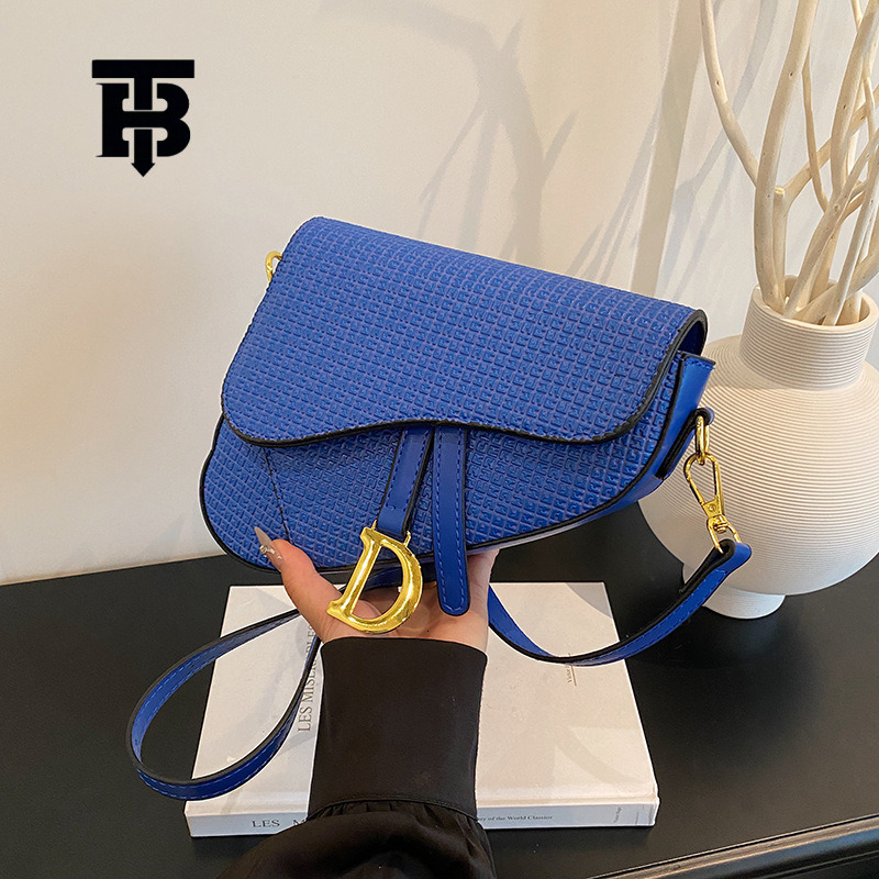 TB BHULAMTE Free Shipping Designer Luxury Fashion Niche Woven Saddle Bag Shoulder Crossbody Bag Women's Casual Handbag