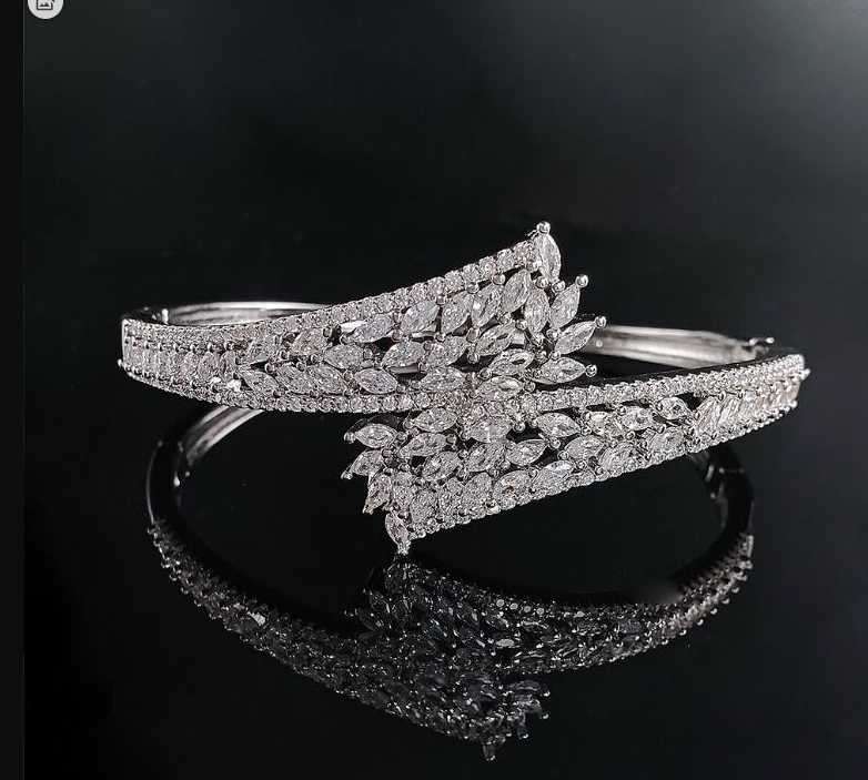 Luxurys Knot Bracelet Adjustable Personality Bracelet Simple Knotted Bracelets Opening Bracelet Micro Set Shiny Casual Style Wristband Couple Gift