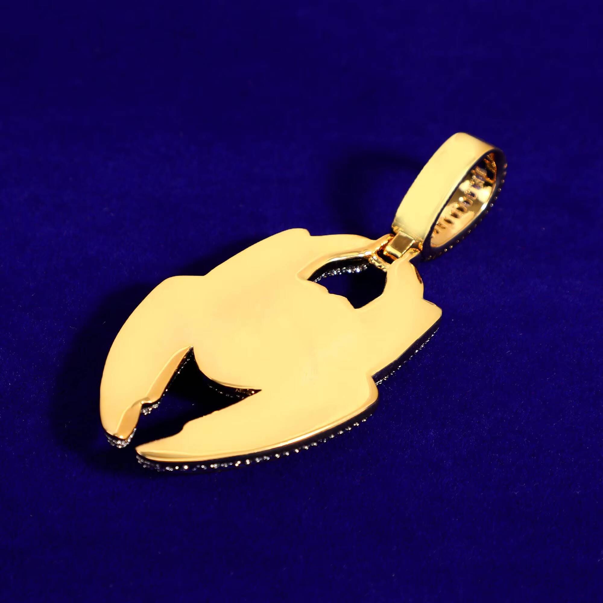 Mens Iced Out Gold Spider Pendant Necklace Micro Pave Diamond Spider Design Hip Hop Bling Jewelry Gift for Him