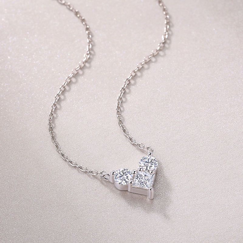 MT 3.2 CT Full Moissanite Heart Pendant Weddings Necklace,925 Sterling Silver 18k White Gold Simple Diamond 1.2 CT Princess Cut + 1 CT Round Cut * 2 W