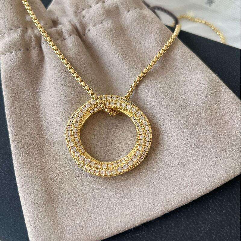 Golden ring necklace luxury jewelry gold necklace fashion zircon pendant necklace golden Fashion Trend Zircon Inlaid Gold Circle Pendant Necklace