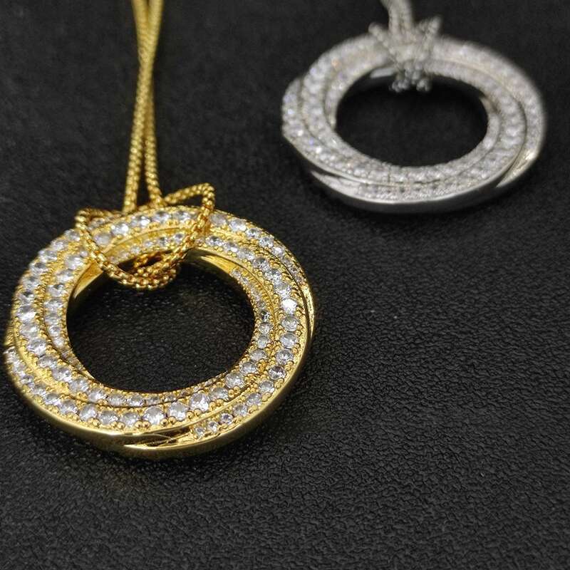 Golden ring necklace luxury jewelry gold necklace fashion zircon pendant necklace golden Fashion Trend Zircon Inlaid Gold Circle Pendant Necklace