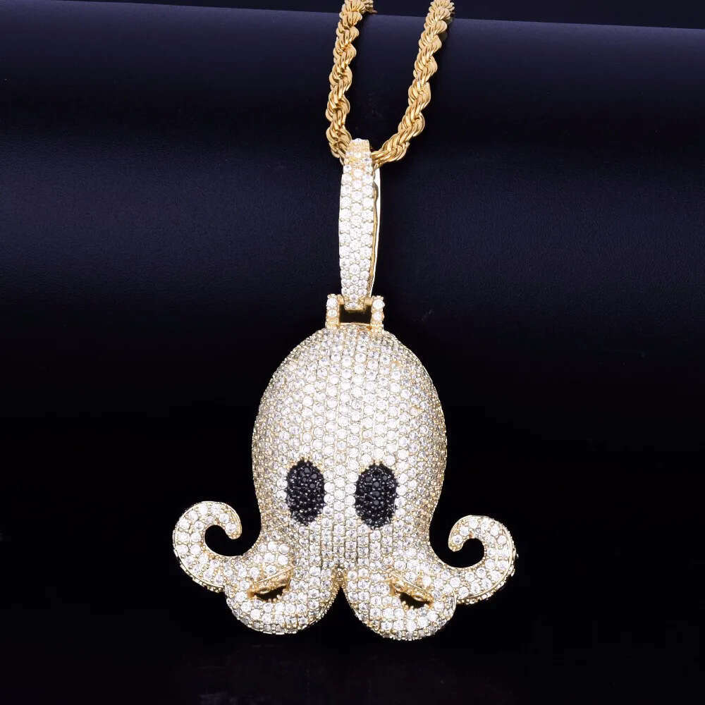 luxury Necklace Hip Hop Jewelry Micro Pave Zircon Animal Iced Out Octopus Pendant Necklace With Rope Chain Men Women