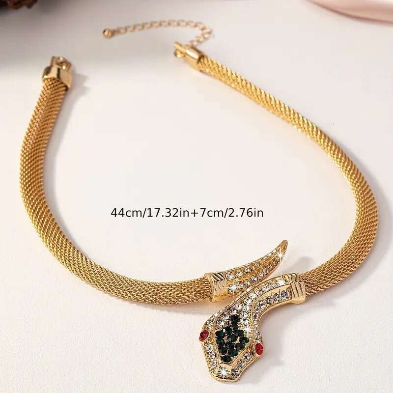 Chokers Classic Fashion Full Zircon Dia Stone Wide or N Snake Shaped Choker Necklace Women Gold Plated Jewelry Social Gatherings