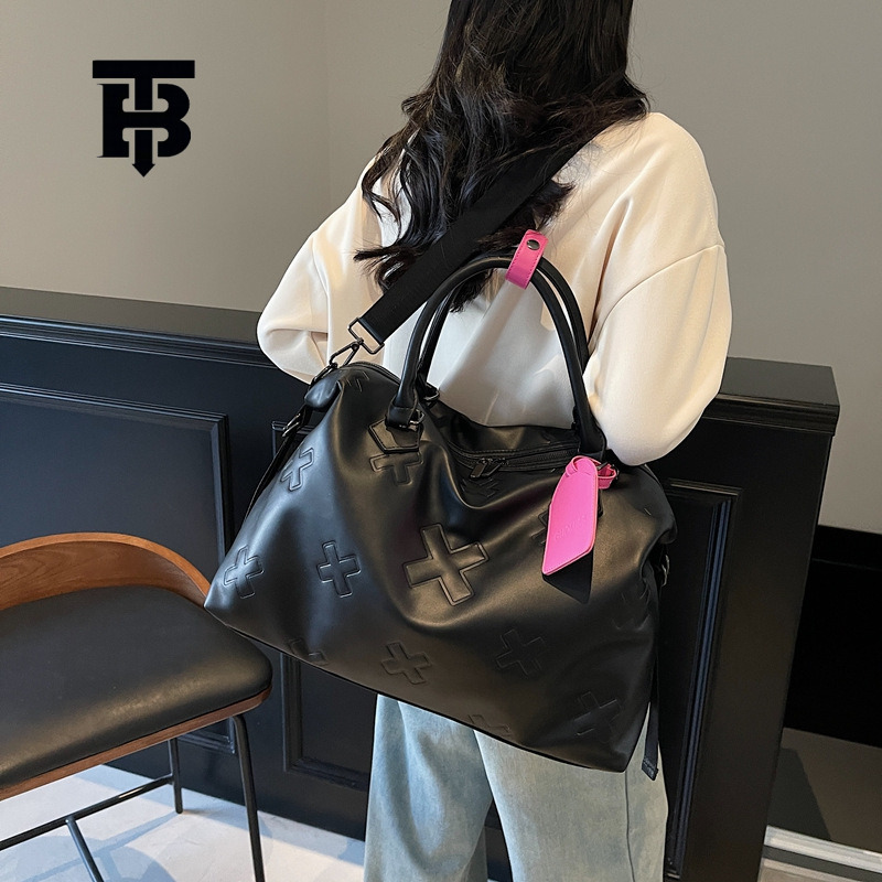 TB BHULAMTE Free Shipping Designer Luxury Women's Large Capacity Travel Bag Fashionable Hand-held Fitness Bag Shoulder And Crossbody Luggage Storage Bag