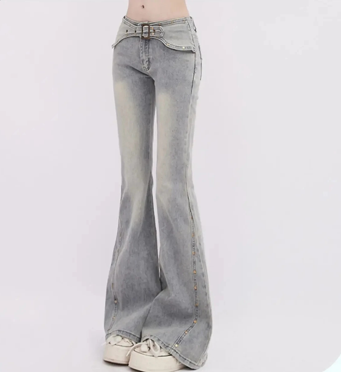 Korean Light Blue Flare Jeans Women Y2k Low Rise Vintage Denim Trousers Skinny Classic Aesthetic Harajuku Pants Z260313
