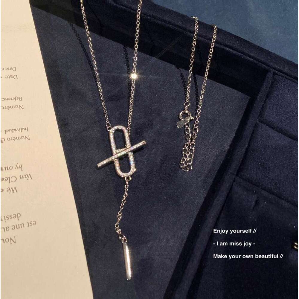 pig nose necklace with silver glittering is light luxury Never Fade Gold Plated Fashion Brand stainless Steel Letter Choker Pendant Necklace Jewelry