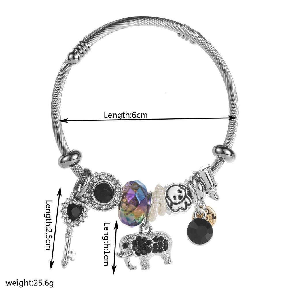 luxury jewelry Fashion Studded Elephant Puppy Key Pendant Alloy Beaded Bracelet Accessories for Women
