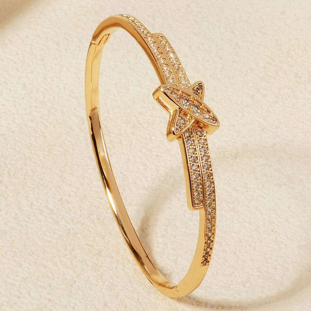 luxury jewelry Fashion Metal Bracelet Light HighEnd Feel Copper Inlaid Zirconia Bracelet Gold Versatile Womens Open Bracelet Fashion metal bracelet li