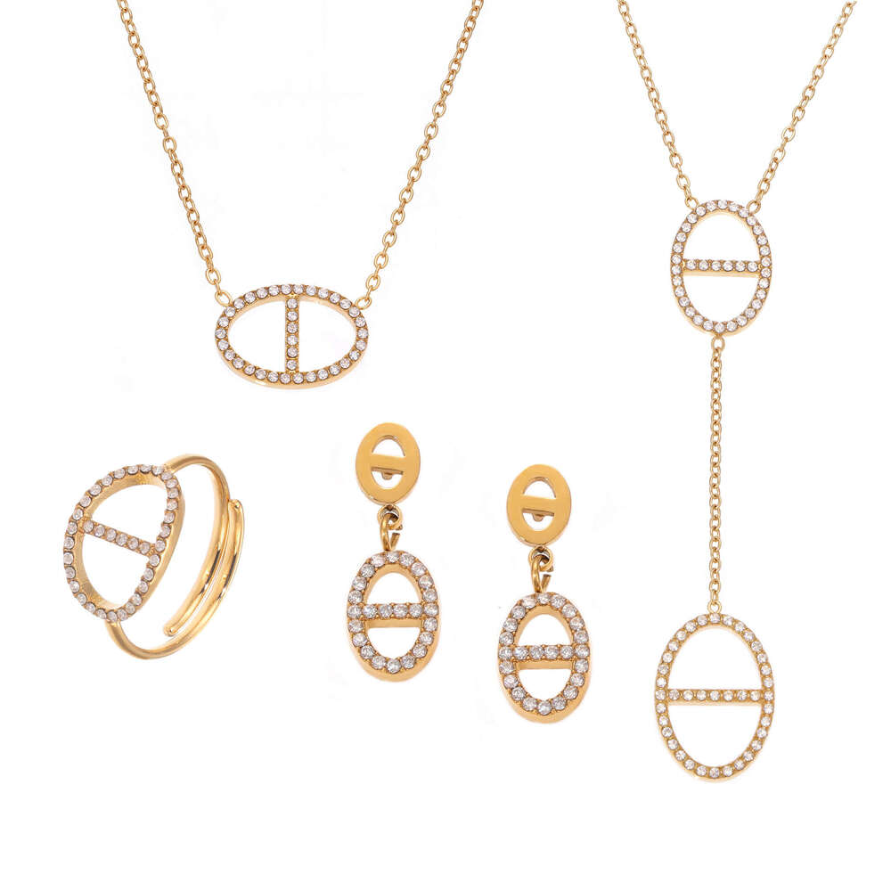 trends Fashion Love Pendant Gold Chains Choker Women Jewelry Wedding Party Gift New Style Stainless Steel Sliver Necklace