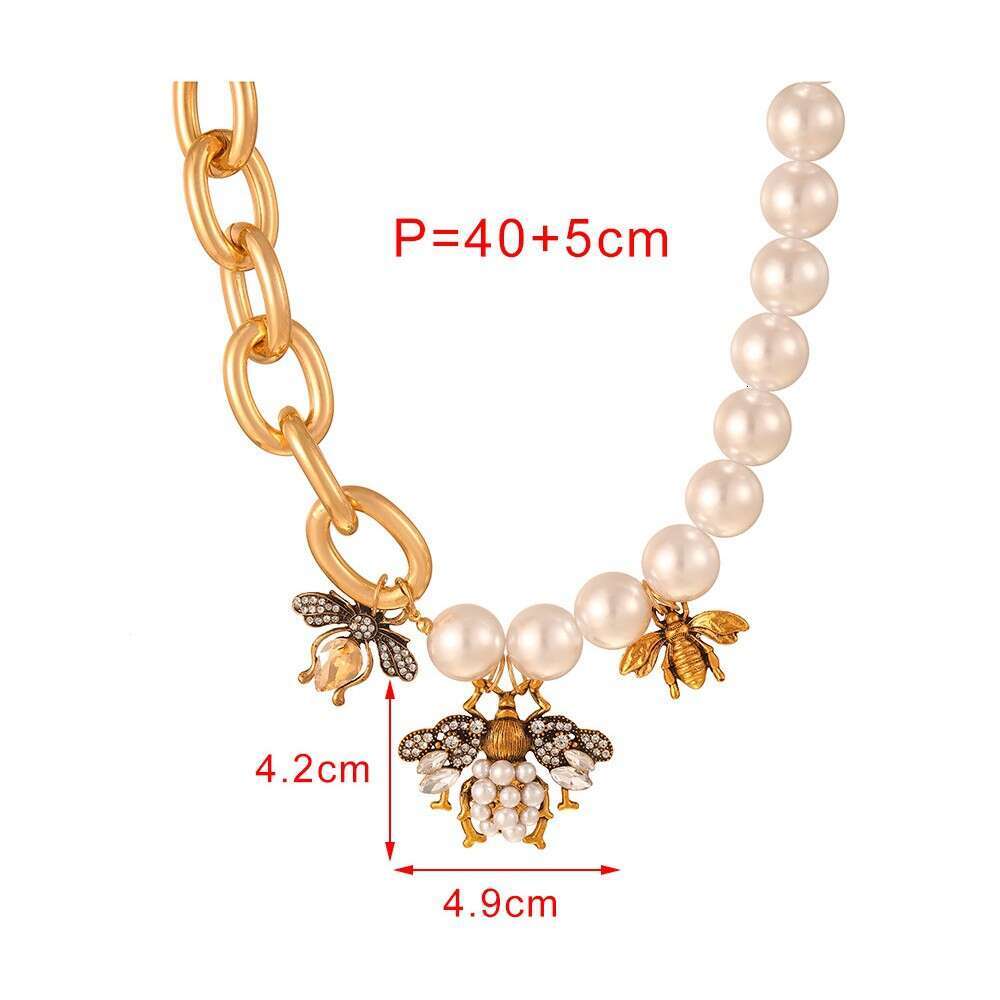Pearl chain Classic Pendants Necklaces Choker Chain Jewelry Accessories Gold Plated Stainless Steel Crystal Round Pendant Necklace