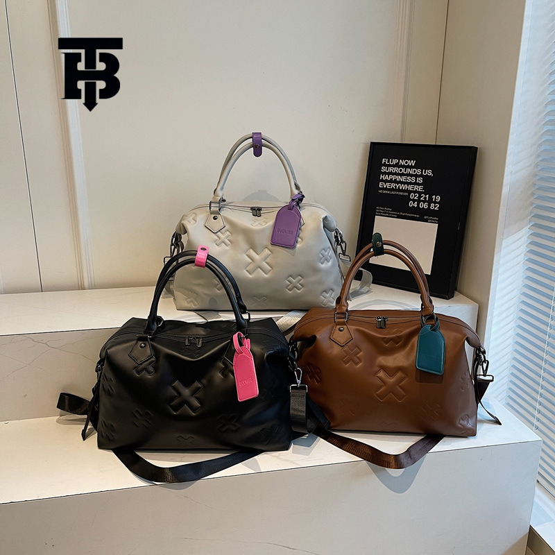 TB BHULAMTE Free Shipping Designer Luxury Women's Large Capacity Travel Bag Fashionable Hand-held Fitness Bag Shoulder And Crossbody Luggage Stor