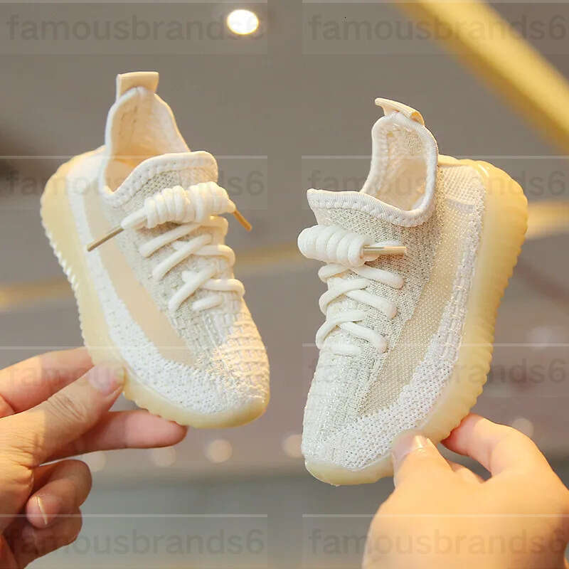 Kids Fashion Design Boys Sneakers Breathable Mesh Fly Knitting Girls Casual Umshop Soft Sole Youth Toddler Shoes size 21 - 38 U0609