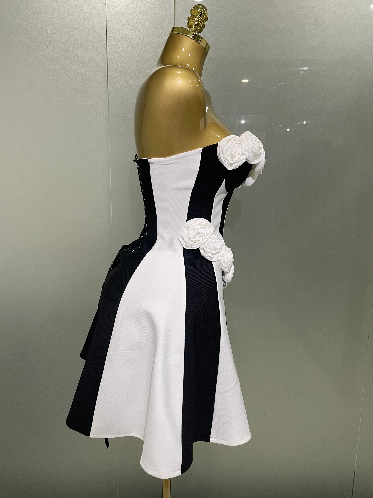 Women Flower Decoration Strapless Black White Stripe Bandage Short Dress Cocktail Party Elegant Evening Club 250823