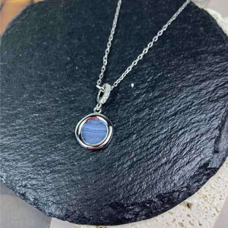 Gold plated Banshee Portrait Neck Chain Luxury Fashion Necklaces Medusa Head Pendant Classic Style models Women's jewelry Gift Dhgate