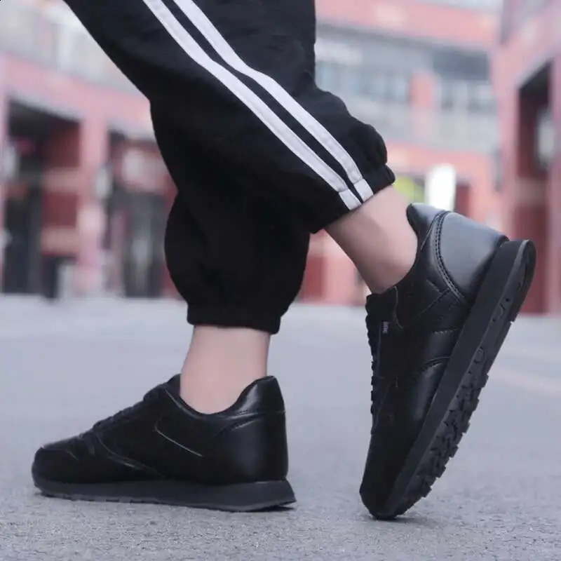 Mens Shoes Womens Comfortable Mens Casual Shoes Outdoor Sports Shoes Men Fashion Vulcanized Shoes Man Running Shoes Male 250821