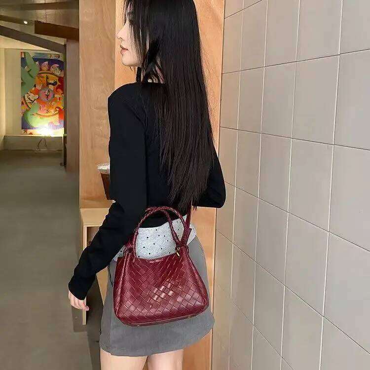 free shipping designer bags Fashionable Hand-Carried Parachute Women's 2025 New Woven High-End Versatile Underarm Niche Child And Mother Bag