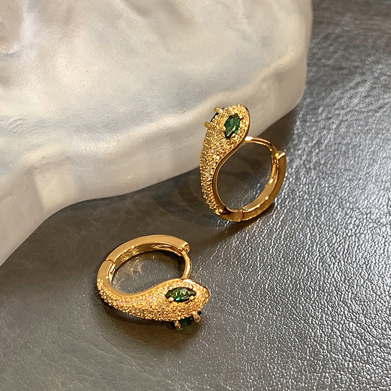 Free shipping designer jewelry Light Luxury Personality Micro Inlaid Zircon Snake-shaped Earrings for Women Niche Design High-end Earrings 2025 New Ea