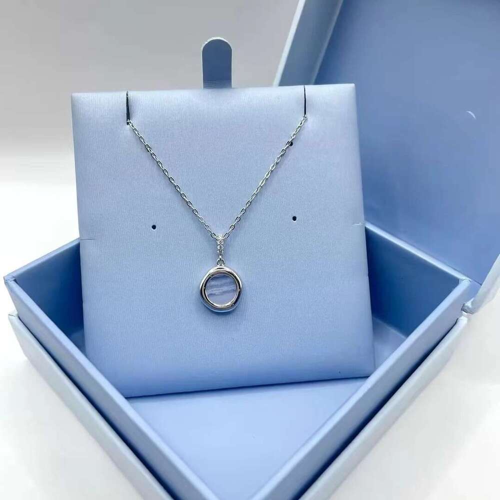 Gold plated Banshee Portrait Neck Chain Luxury Fashion Necklaces Medusa Head Pendant Classic Style models Women's jewelry Gift Dhgate