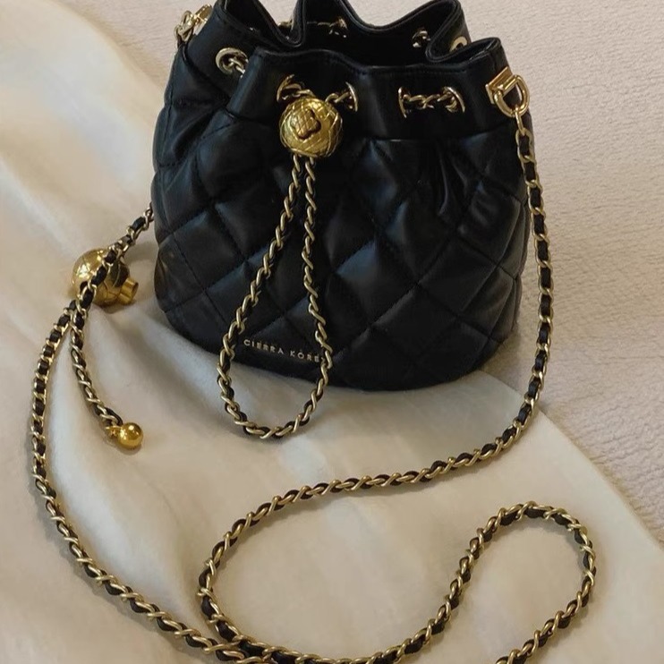 Free delivery designer bags Boston bag Pillow bag women new versatile handbag single shoulder crossbody bag Premium