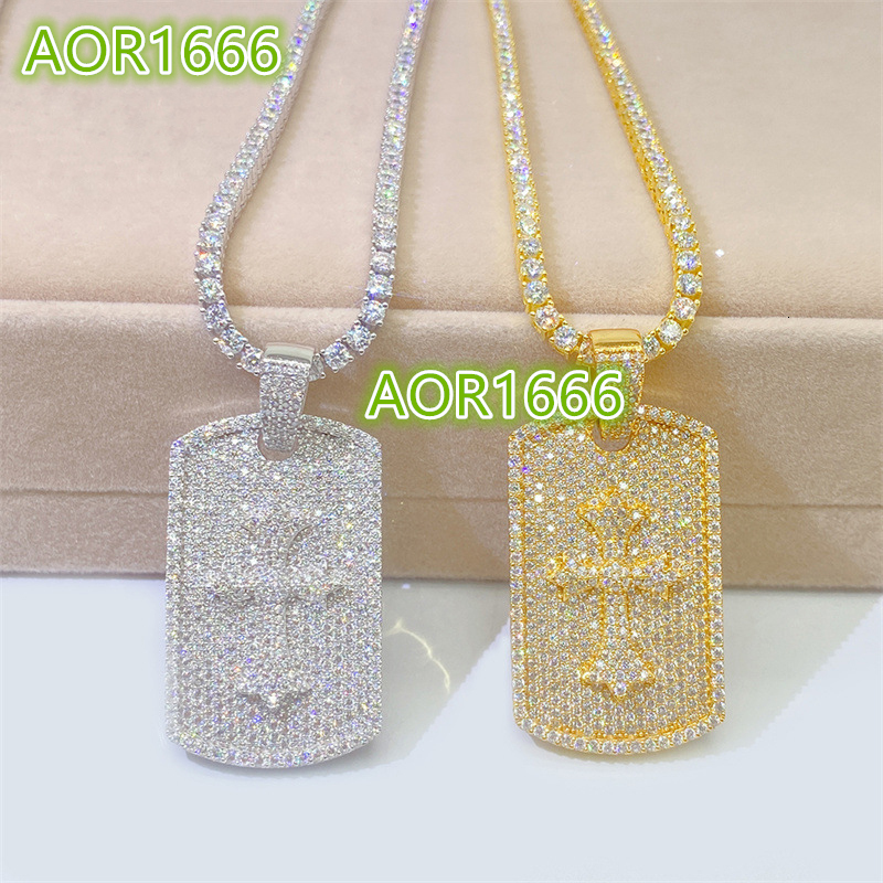 2023 New Design Gold Plated Sterling Silver Jewelry Moissanite Nameplate Pendant