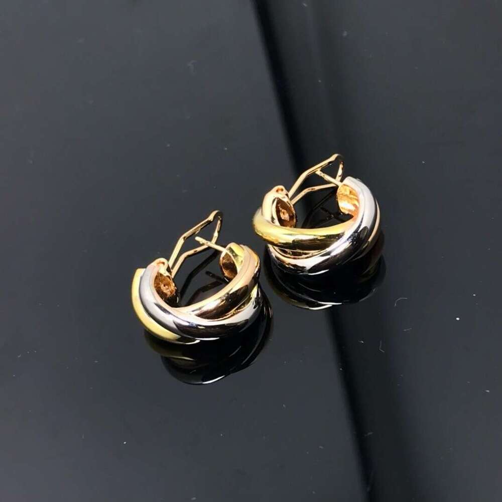 women earrings Style Extravagant studs Classic simple earring Steel silver letter elagant women stud earrings Fashion Jewelry