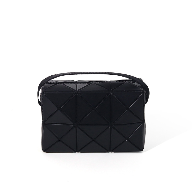 2025 New Quilted Bag Cupid Box Luxury Bagdesigner Free Shipping Bag Crossbody Bag Geometric Mini Small Square Bag Pillow Shoulder Bag Supply