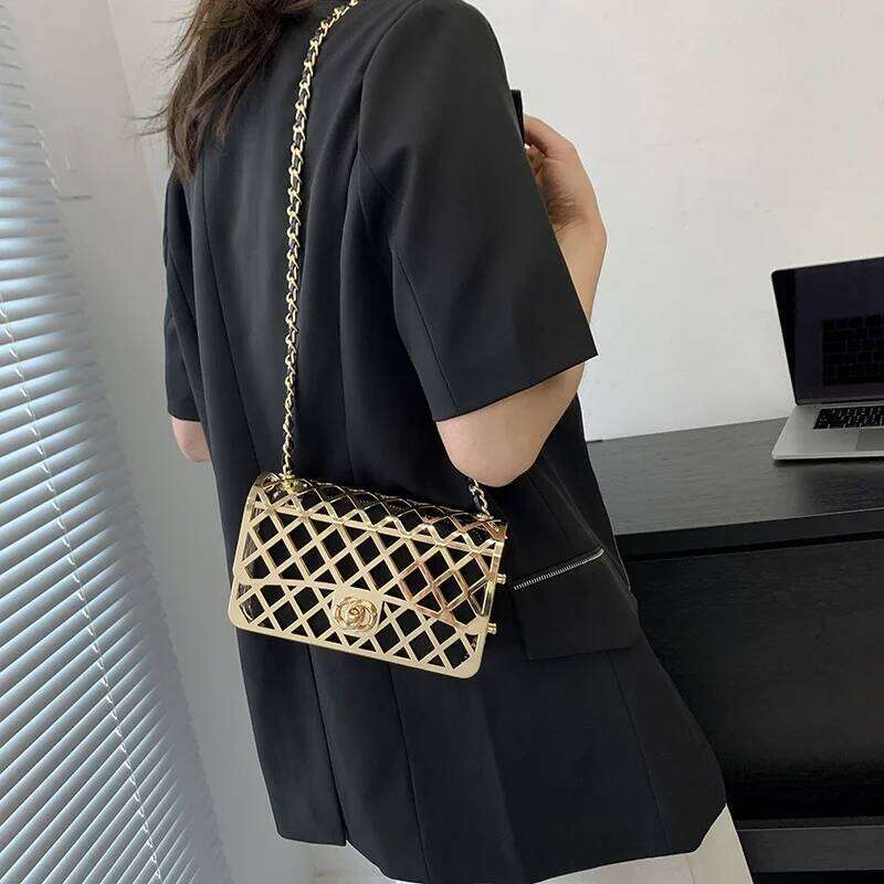 2024 Fashion Hollow Chain Crossbody Shoulder Trend Females Metal Designer Handbags Mini Shopper Square Bag