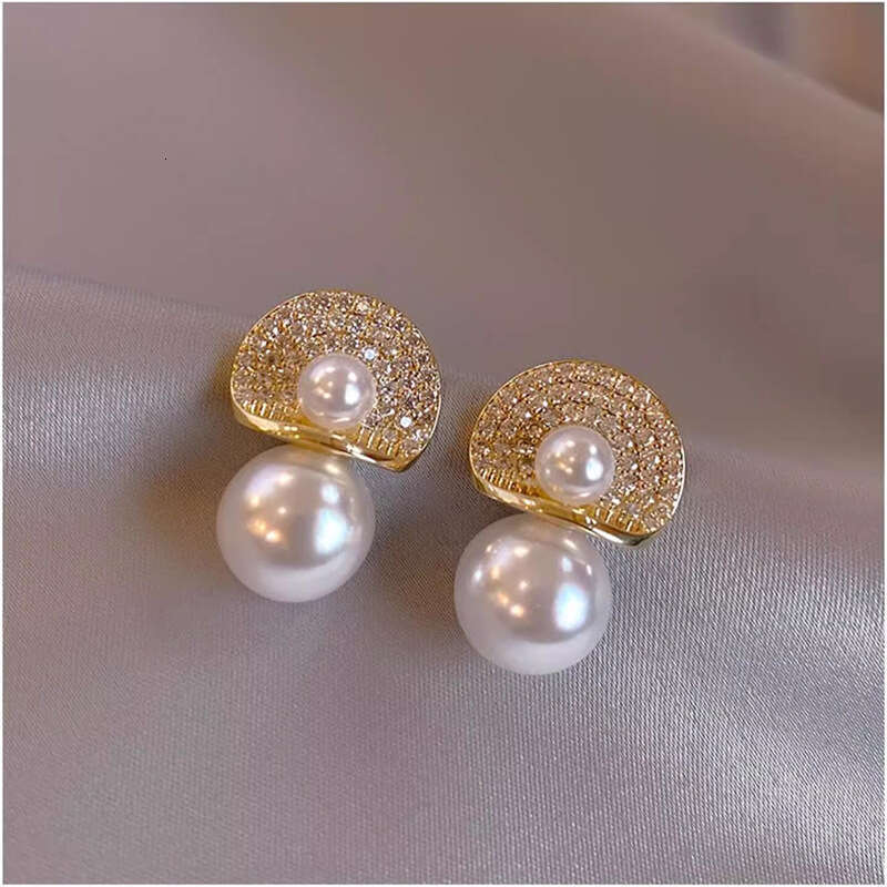 luxury jewelry High end fashion earrings Real Gold Natural Freshwater Pearl Stud Earrings Pure Gold Earring Pin Womens Exquisite Jewelry Gift