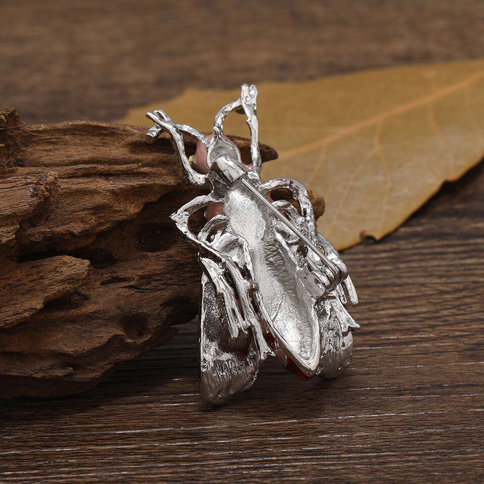 insect Brooch women Men inlay Rhinestone Pearl Brooches Gold Silver Metal Broochs Pin Christmas Party Gifts Scarf Accessories High Quality Classical J