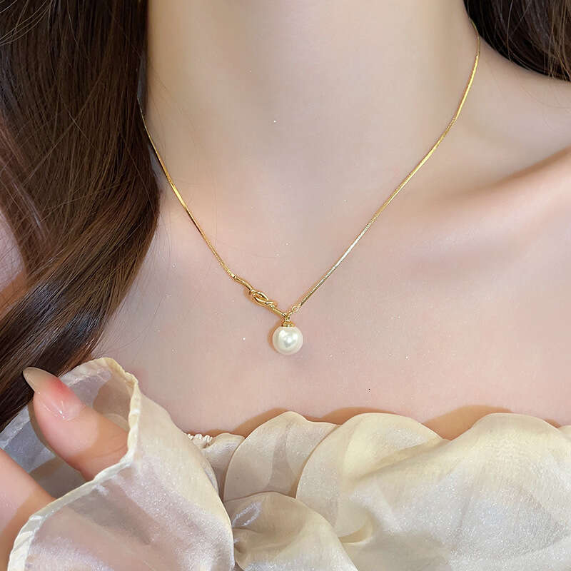 18K Gold Plated Necklaces Luxury Necklace Fashional Pendant Necklace Wedding Party Jewelry Flowers Full Diamond Pendant