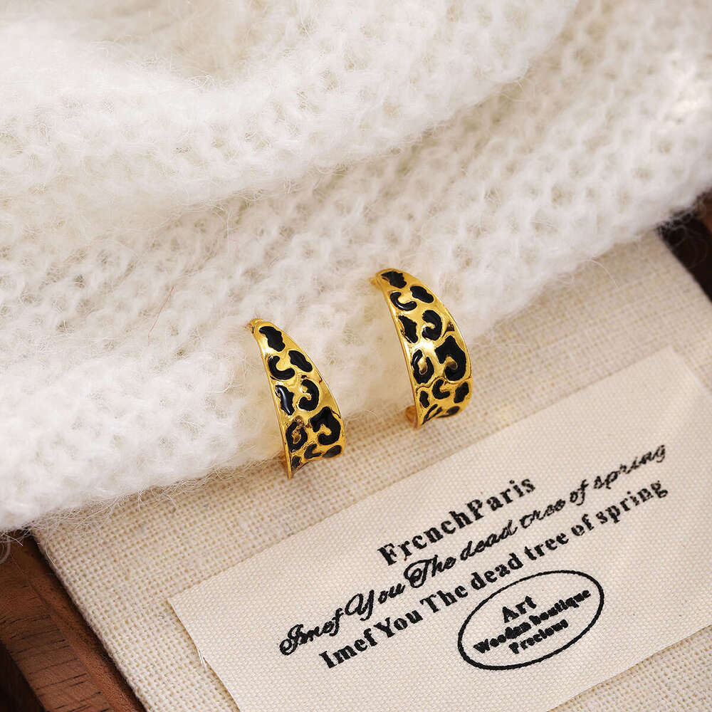 boucle d oreille luxe Geometric Leopard Print Earrings Maillard Retro Earrings Fashion Temperament Earrings gold earrings Oil-dripping leopard print e