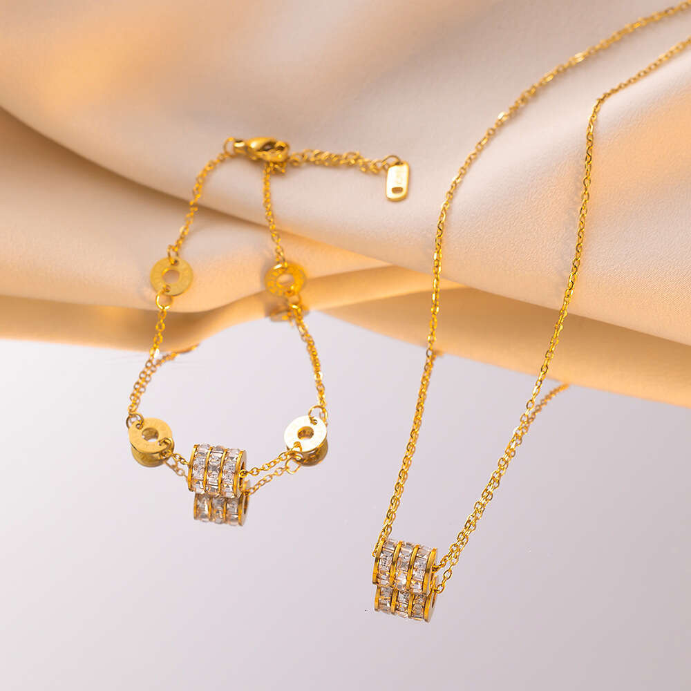 Fashion Small Waist Bracelet Light luxury necklace Women Light Niche High end Simple Bracelet Exquisite Forest Style Jewelry for Best Friends