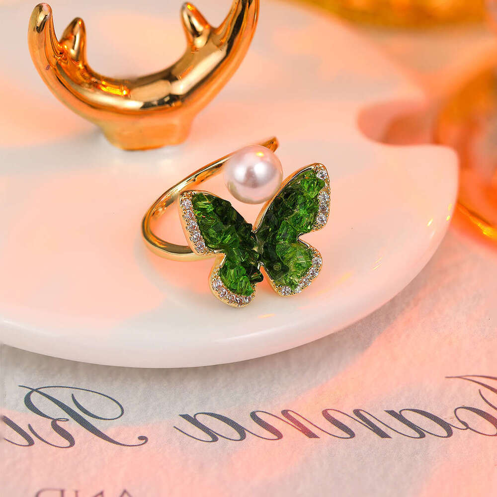 Green zircon butterfly earrings light niche simple women's versatile high beauty celebrity universal earrings butterfly necklace