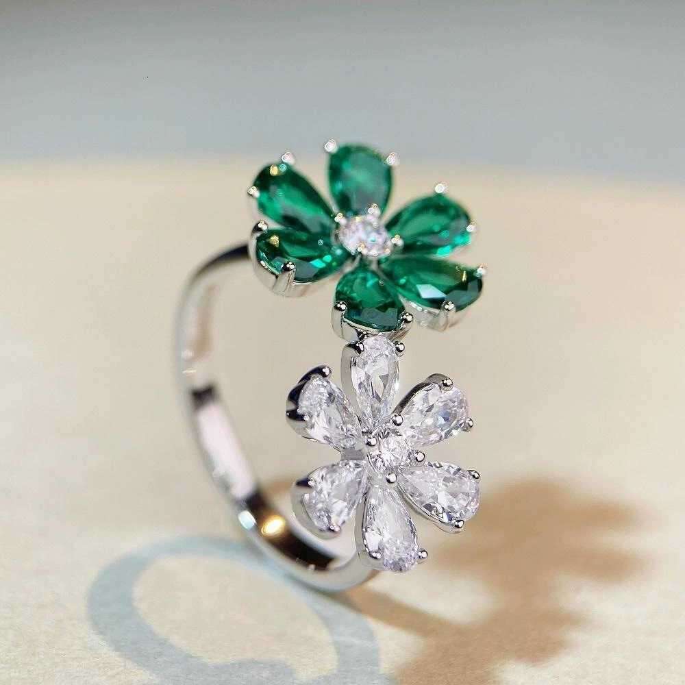 Flower shaped adjustable zircon ring Pure Silver Emerald Ring for Women High Carbon Diamond Radiant Ice Cut Zircon Wood Color Style luxury jewelry