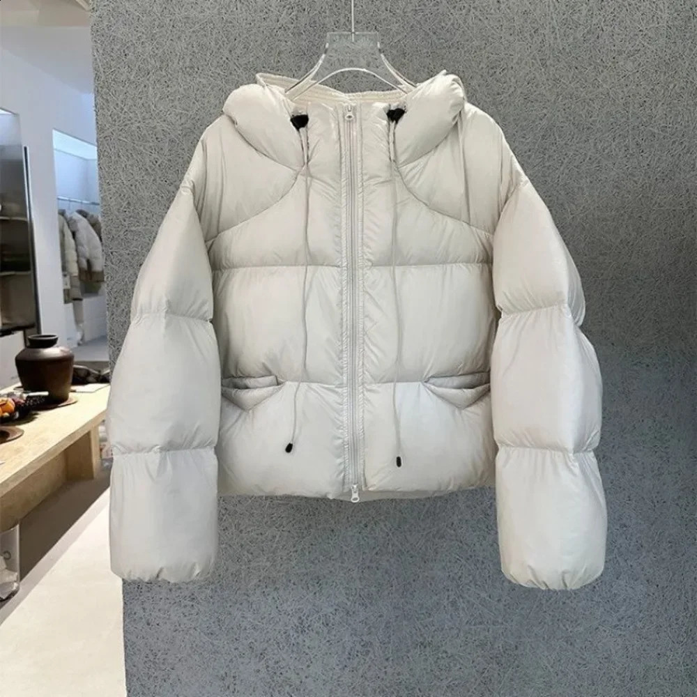 Down Jacket Fluffy Autumn Winter Puff Hooded White Duck Down Coat Women Thick Lightweight Warm Puffer Jacket Short Parkas 250823
