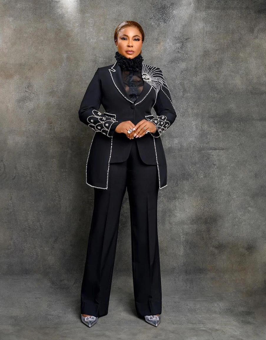 Crystals Black Women Suit Set Custom Made Ladies Prom Dress 2 Pieces Beads Wedding Tuxedos Customized Formal Jacket