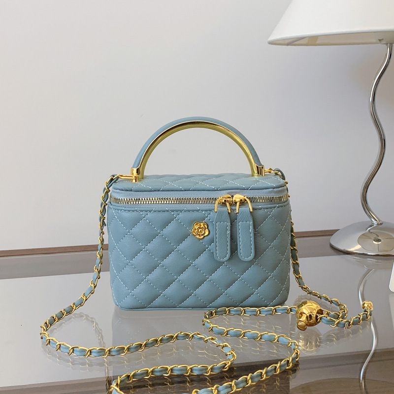 Handheld Fashion Box Bag 2025 New Designer Bag Small Chanel Style Quilted Free Delivery To Your Door Luxury Bag Shoulder Bag Trendy Versatile Crossbod