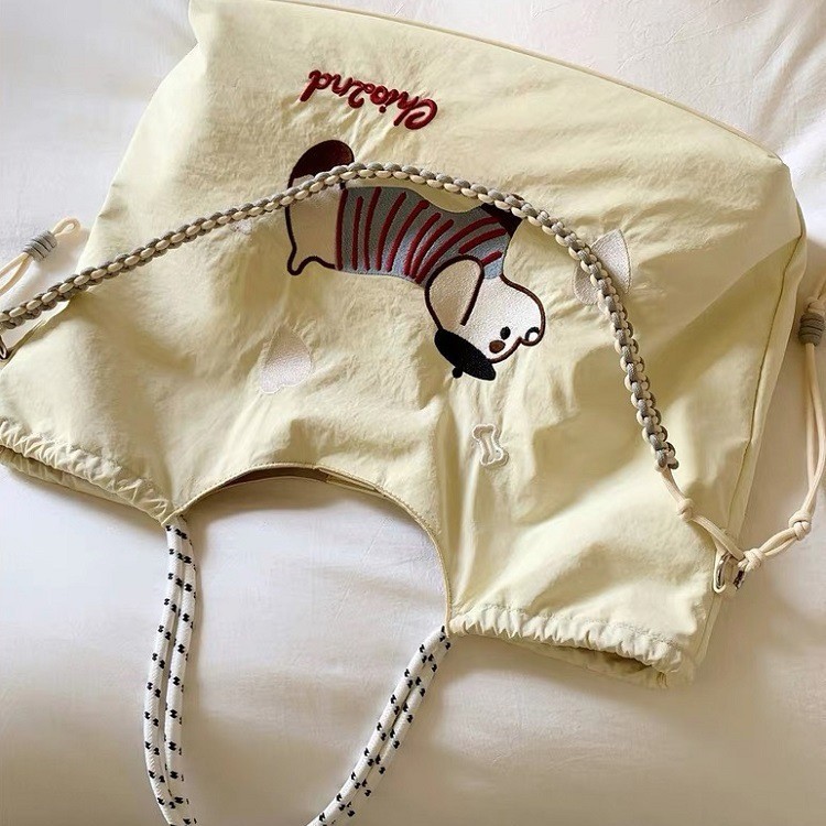 Free delivery designer bags Boston bag Pillow bag women new versatile handbag single shoulder crossbody bag Understated white cute