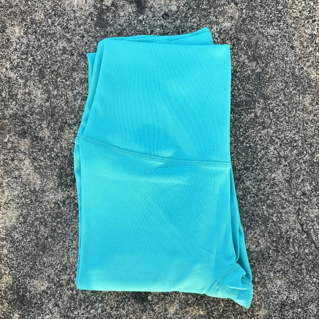 Solid Color Back Waist Pocket High Waist Yoga Legging Women Sport Cropped Pants Butter Athletic Gym Comprehensive Training Jog 250823